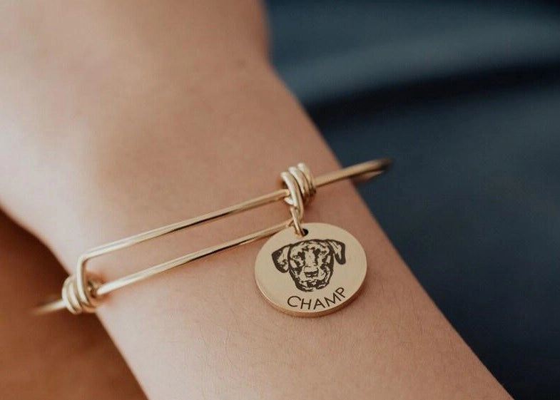 Pet Memorial Bracelet is a Way to Remember Your Pets