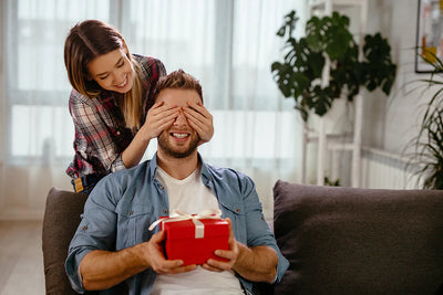Gifts Galore: Birthday Ideas for Boyfriend(Romantic for Him)