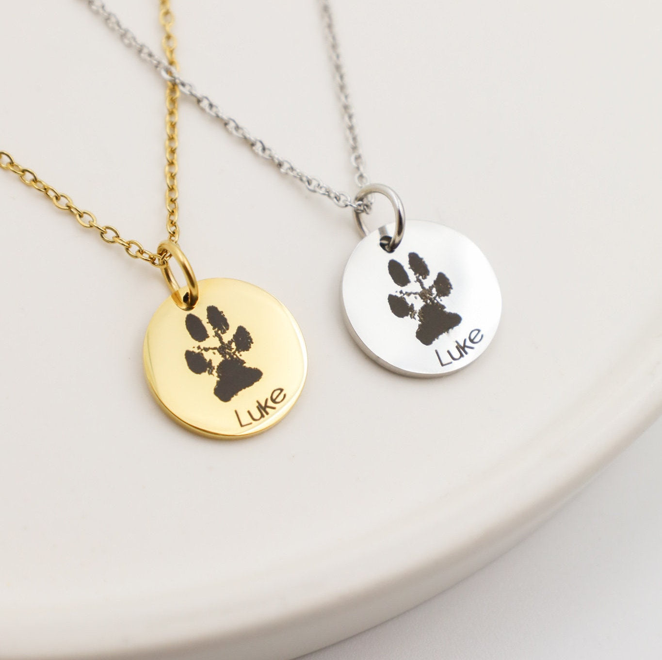 Best Customized Dog Jewelry: Capture Your Dog's Paw Print Forever