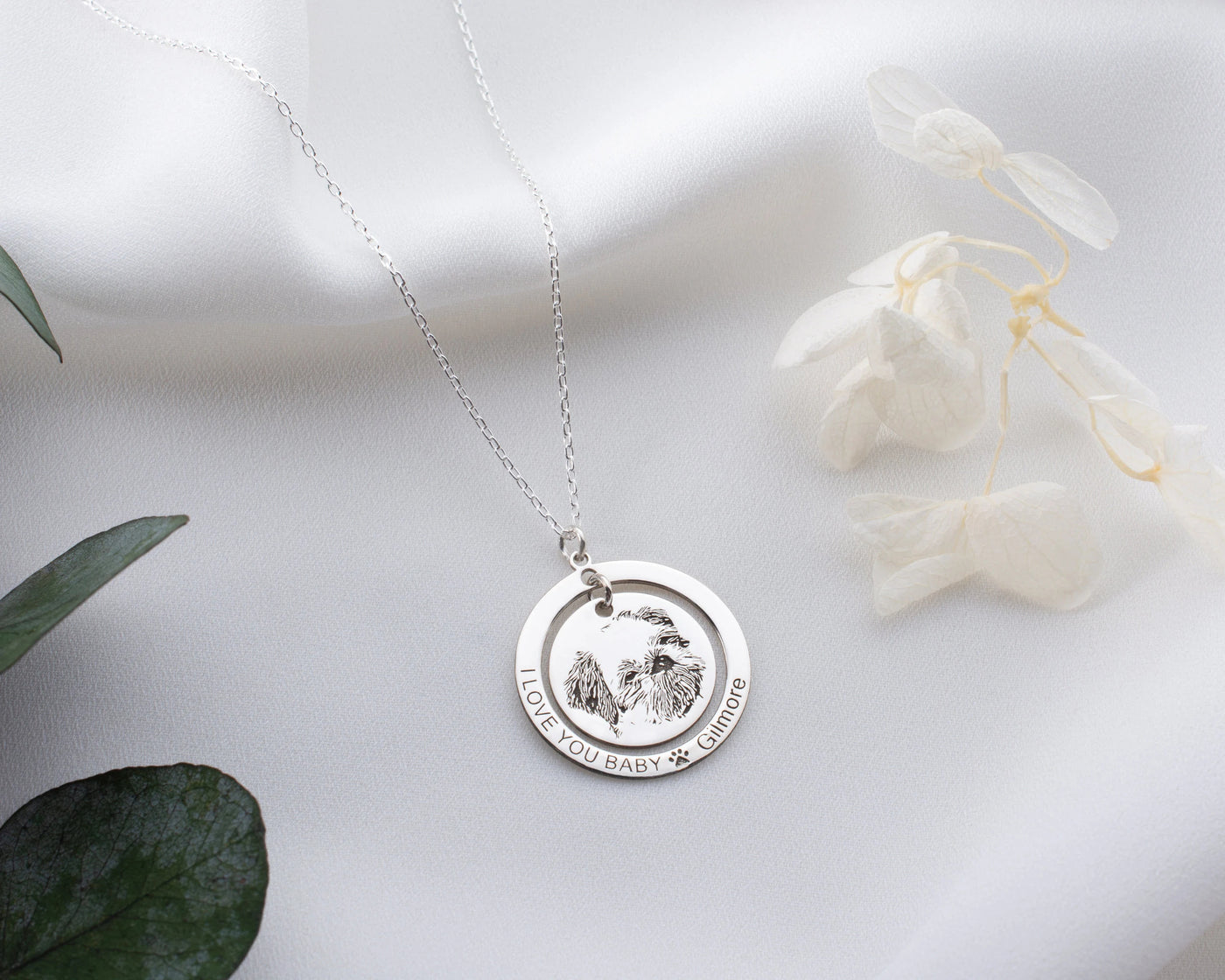 Create a Custom Paw Print Necklace: A Personalized Tribute to Your Beloved Pet