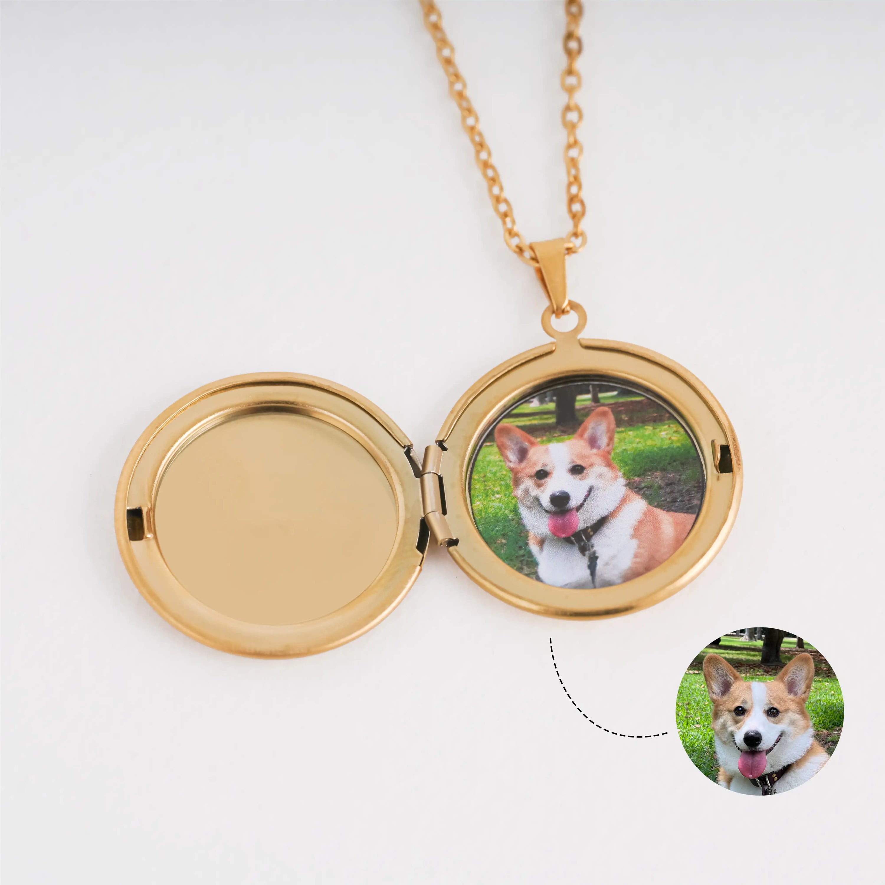 Custom pet necklace for women with round pendant