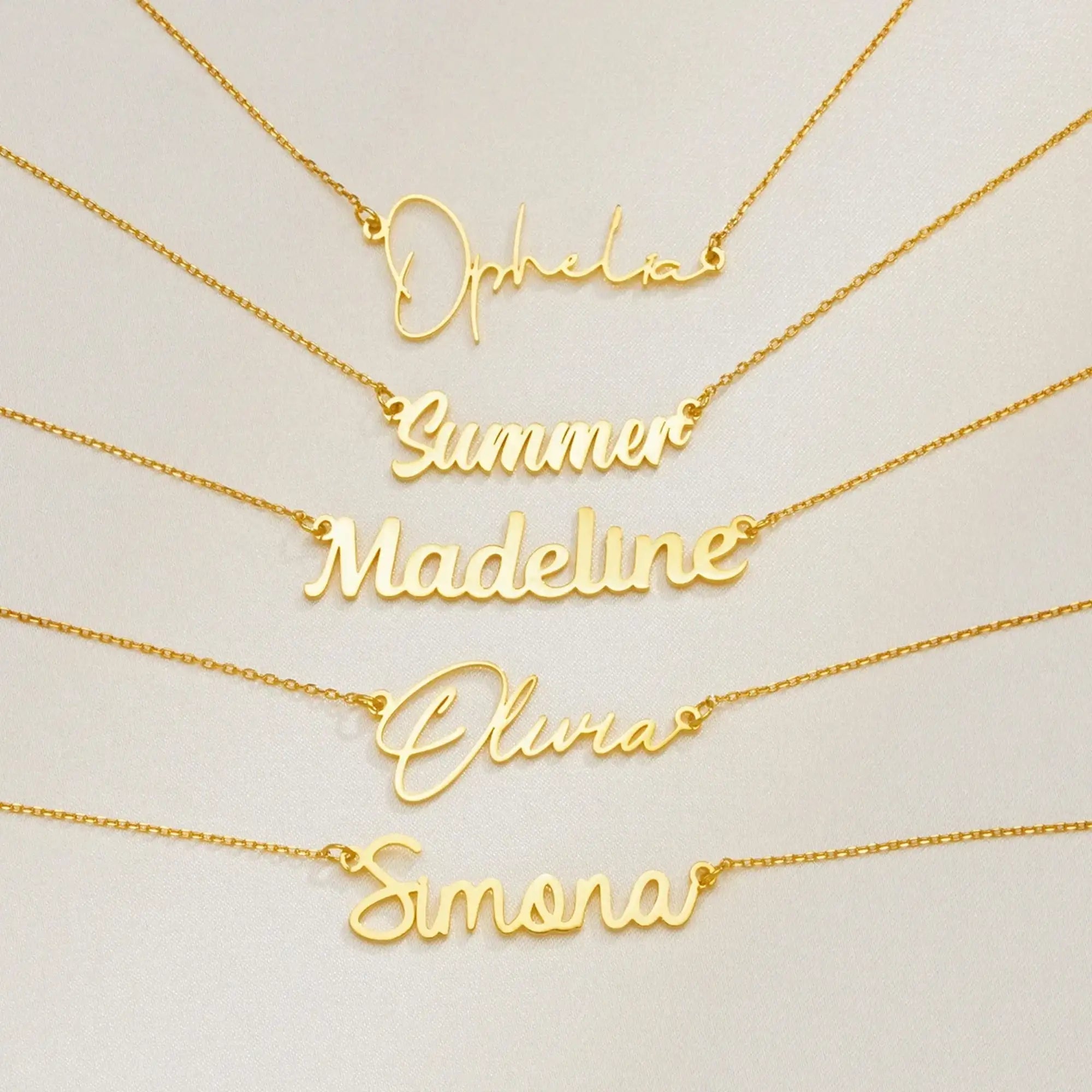 Custom Name Necklace, Pretty Things on Your Neck