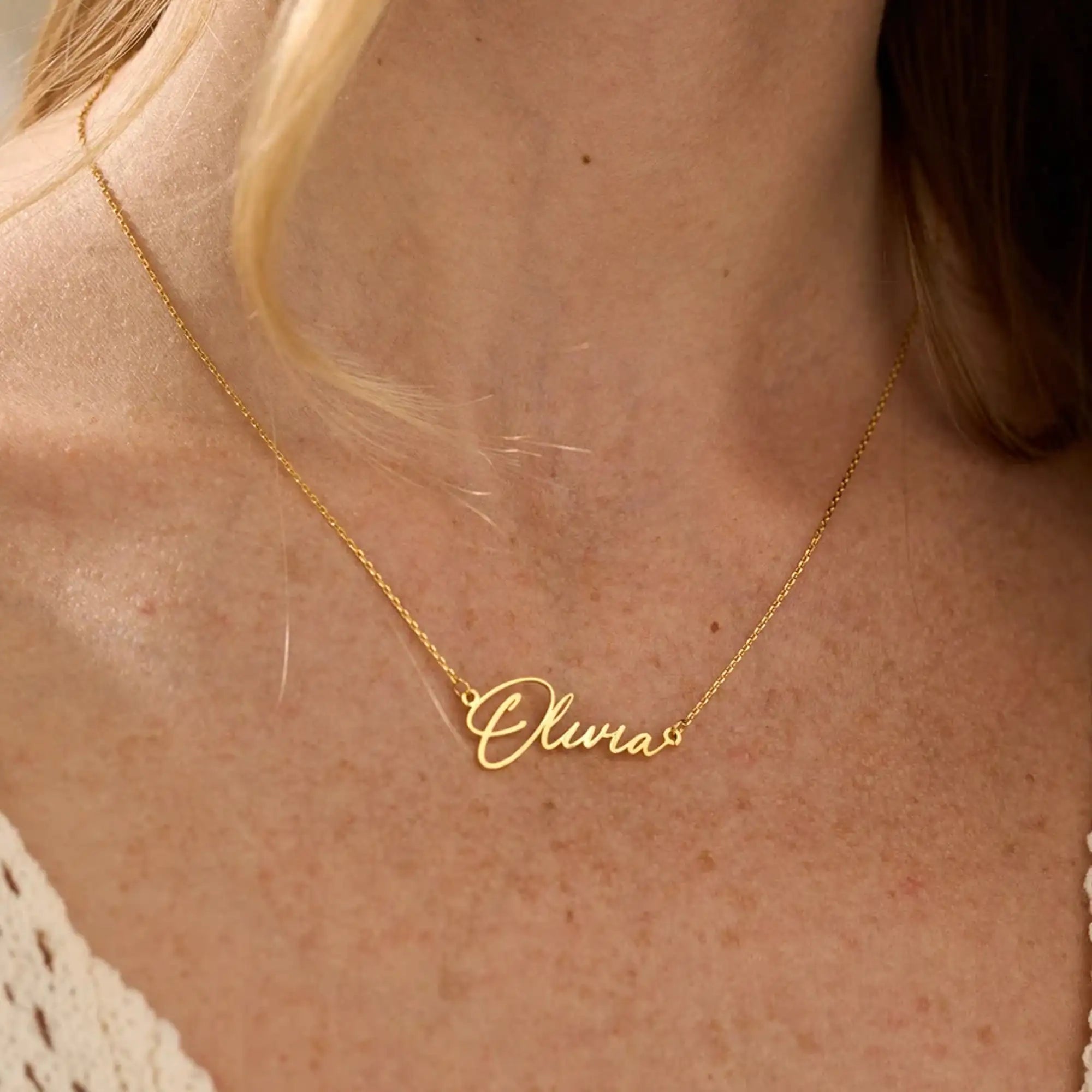 Custom Name Necklace, Pretty Things on Your Neck